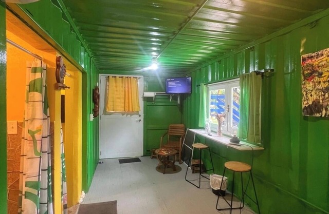 DK Backyard's Green Apartment