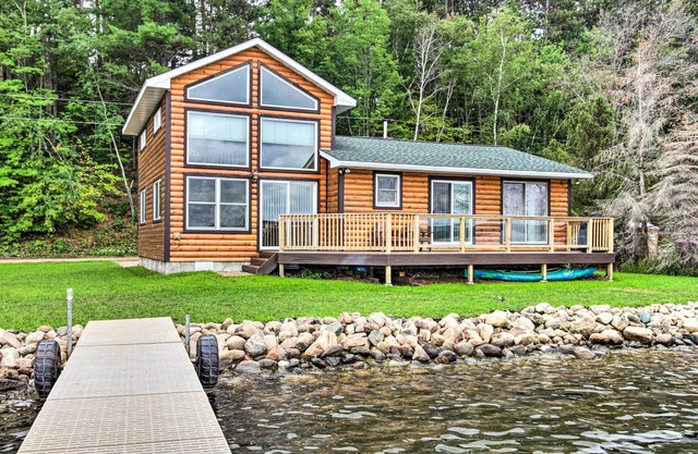 Lakefront Motley Home w/ Private Dock & Fire Pit!