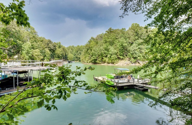 Dock & Hot Tub at Fair Play Hideaway!