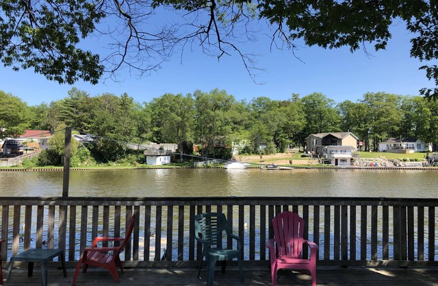 Dock Life Cottage 9 - Riverside, 2 Bedroom, Wasaga