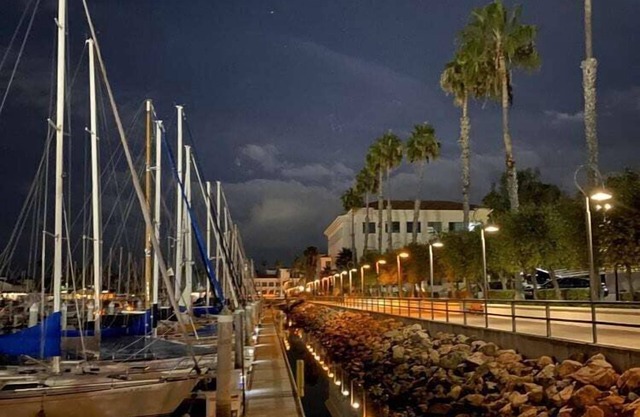 Dockside · Modern Townhome w/Views, Theatre, All Amenities!