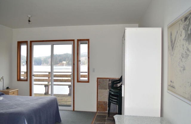 Doe Island North