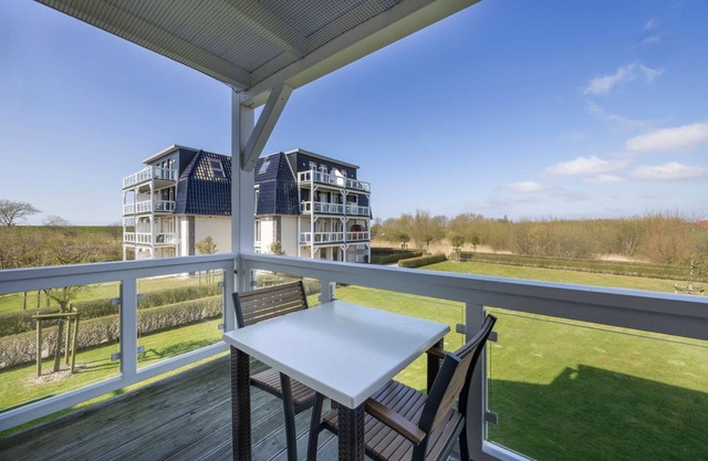 Strandnahe, hundefreundliche Ferienwohnung mit Sauna und Balkon mit Strandkorb -