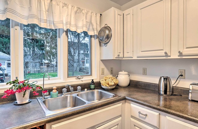 Dog-Friendly East Rochester Getaway w/Yard!