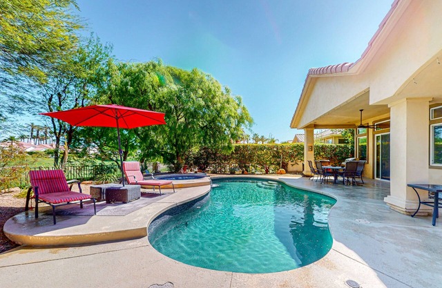 Dog-Friendly Golfer's Haven w/Private Pool & Spa - On 6th Hole of Dunes Course