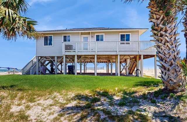Dog-Friendly Home Right On Beach w/ Private Washer/Dryer & Free WiFi