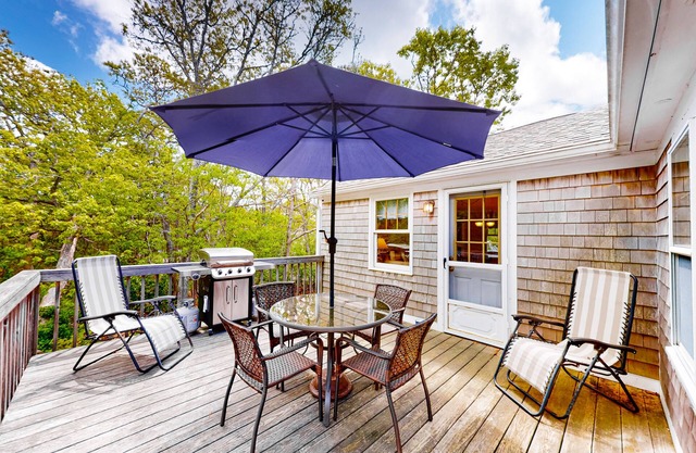 Dog-Friendly Home w/Yard, Deck, Free WiFi, New Gas Grill - Walk to the Beach