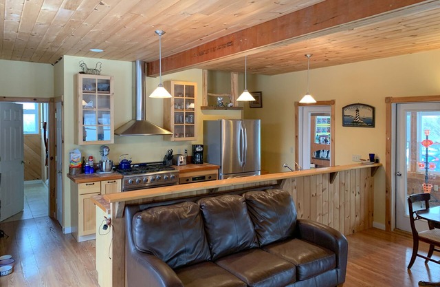 Gemütliches Inselhaus mit kostenlosem WLAN, Holzkamin, Whirlpool und hundefreundlich!
