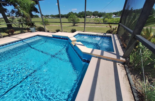 Dog friendly, no rear neighbors, sleeps 8.