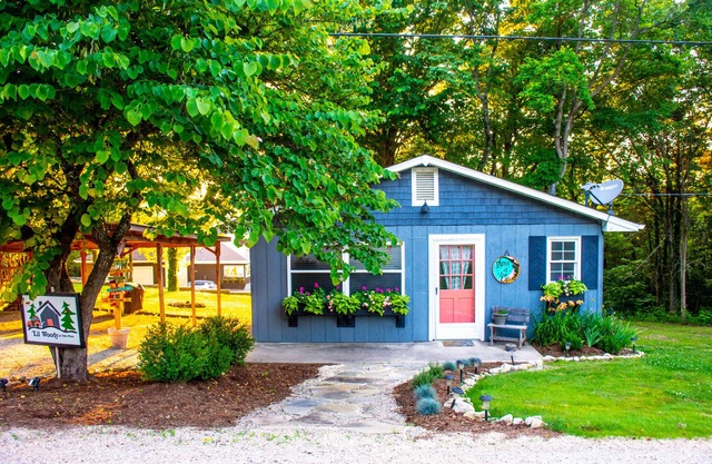 Haustierfreundliches Studio, Terrasse mit Seeblick, nahe Eureka Springs, kostenloses WLAN