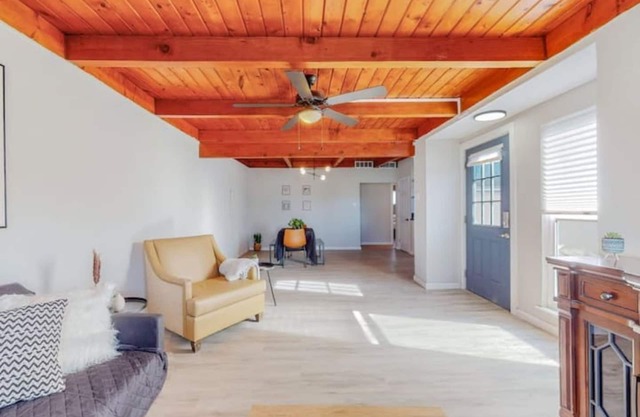 ⟫ Dog Run & Courtyard 2 Bedroom Apt w/King Bed W&D