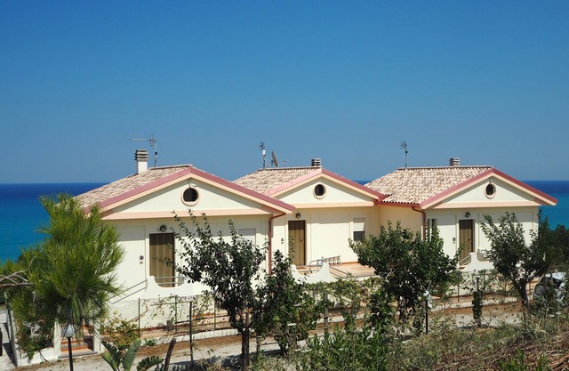Domus Otiorum - Oleandro und Ginestra