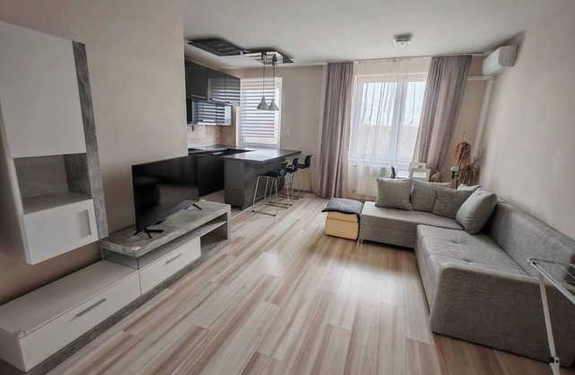Domby Apartment mit Balkon