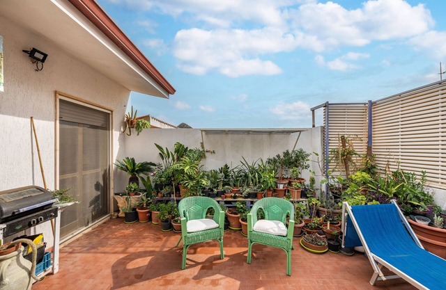 Domu de Mari mit Terrasse, Balkon, WLAN und Klimaanlage