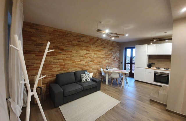 Domus Auberti - Luxury Retreat overlooking the Langa hills