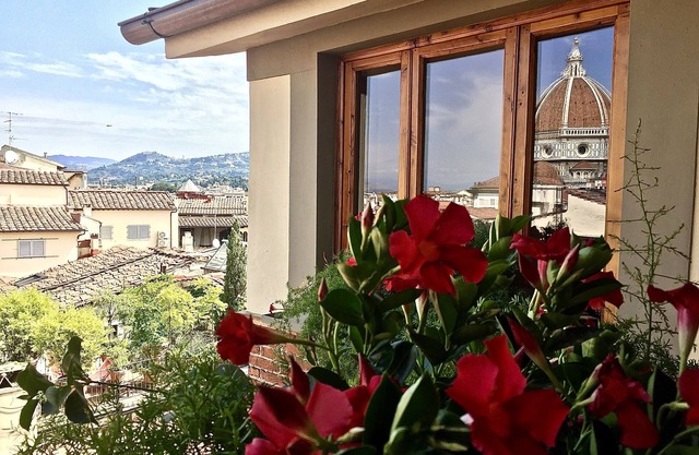 Loggia della Torre Donati: spektakulärer Blick auf den Dom im Herzen von Florenz
