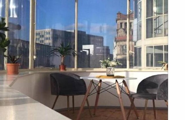 Doncaster City Centre Deluxe Whole Apartment sleeps 4 D19