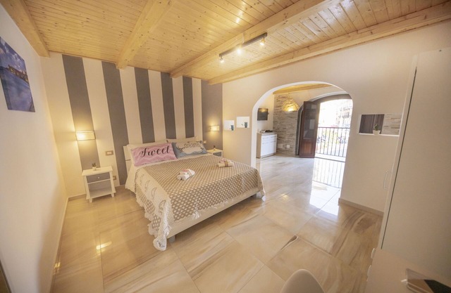 Donna Flavia - Holiday home in the historic center of Palermo