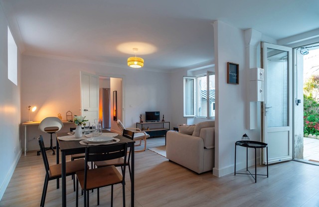 Donovan - 5 minutes à pied de la gare