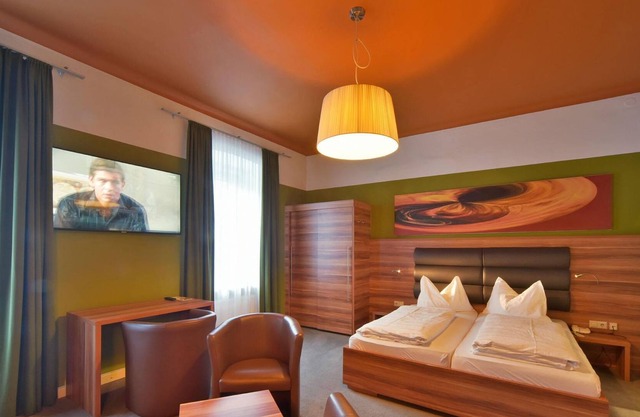 Doppelzimmer mit Dusche/wc - Hotel Ertl