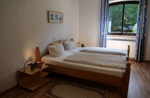 * Doppelzimmer 6 - Pension Nebeltal