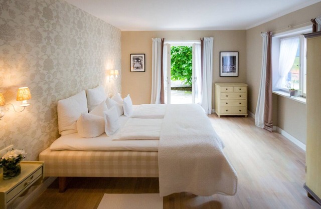 Doppelzimmer für 2 Gäste mit 25m² in Bad Wiessee (147823)
