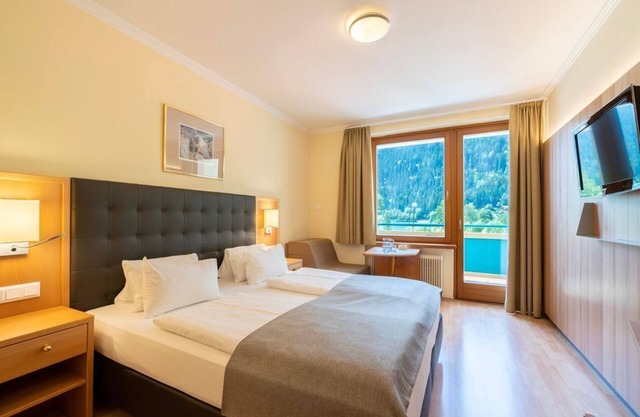 Doppelzimmer "Tennisfan" 4-6 N - Familien- & Sportresort Brennseehof