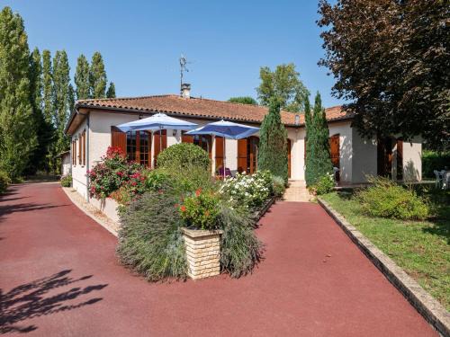 Dordogne Villa River Bliss
