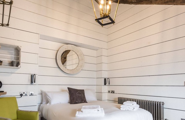 Double accessible room