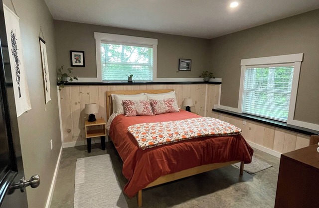 Double Beach Den