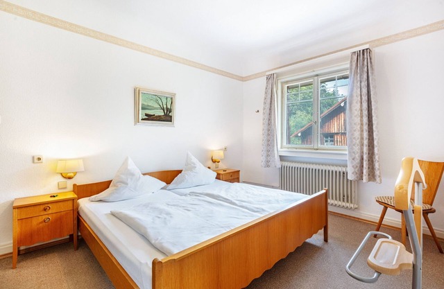 Apartment 'Doppelzimmer Nr 6' mit gemeinsamer Terrasse, gemeinsamem Garten und WLAN