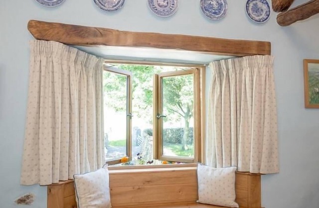 Doppelzimmer-Deluxe-Ensuite-Gartenblick-Room 2