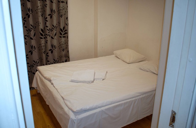Double or Twin Room with Shared Facilities