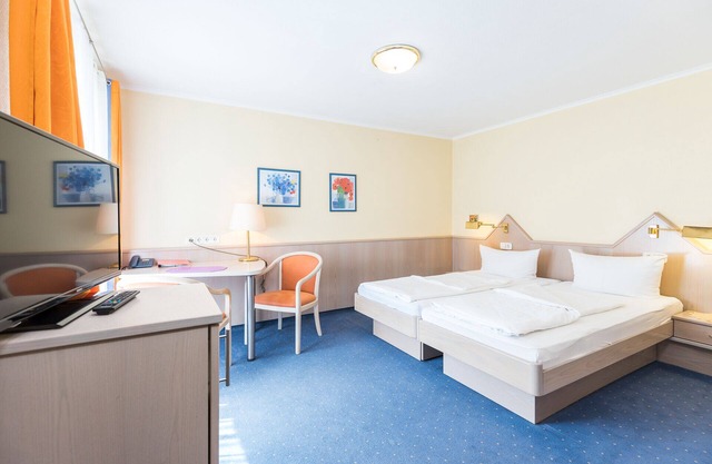 Doppelzimmer 7 mit Dusche und WC