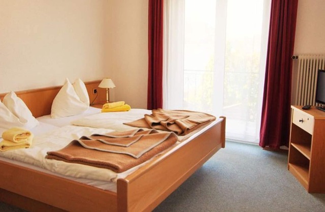 Doppelzimmer 33 Seeblick - Hotel Garni - Zur Landeroith GmbH