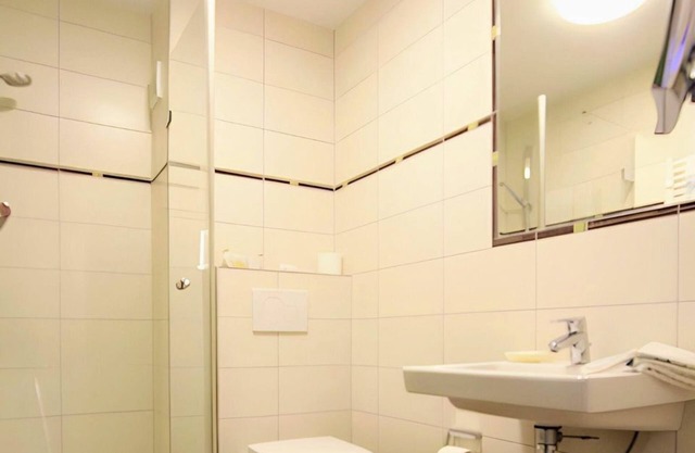Doppelzimmer "Buchfink" (21-25 m²) - Hotel Schneider am Maar