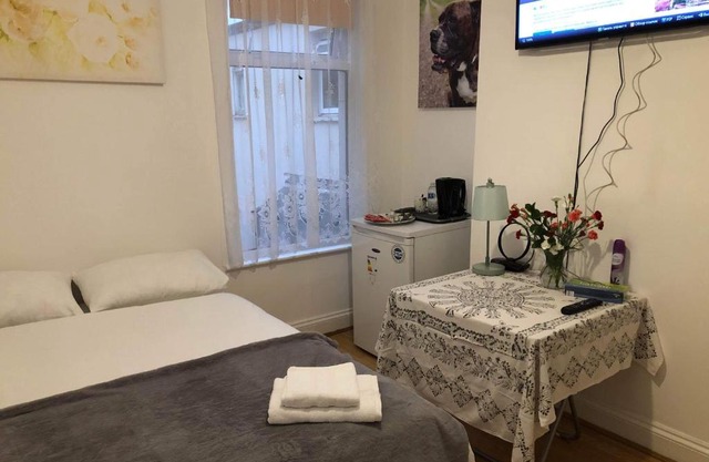 Double Room Central Location 2