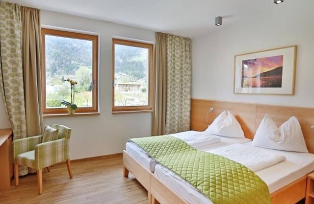 Doppelzimmer Deutschberg, Frühstück - Hotel SeeRose