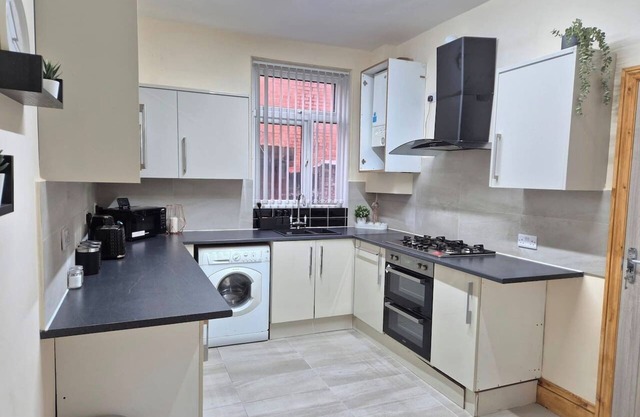 Double Room in Manchester near city Centre (3)