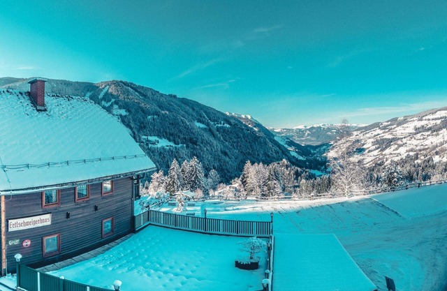 Doppelzimmer PLUS mit Balkon - Ertlschweigerhaus