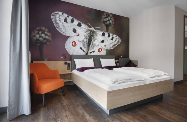 Doppelzimmer, Dusche, WC - Hotel Halfenstube & Villa Spa 1894