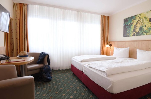 Doppelzimmer - Standard Rate BI 1P - Moselstern Parkhotel Krähennest