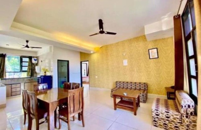 Double Room with Mountain View - The Terrace Retreat by StayVues