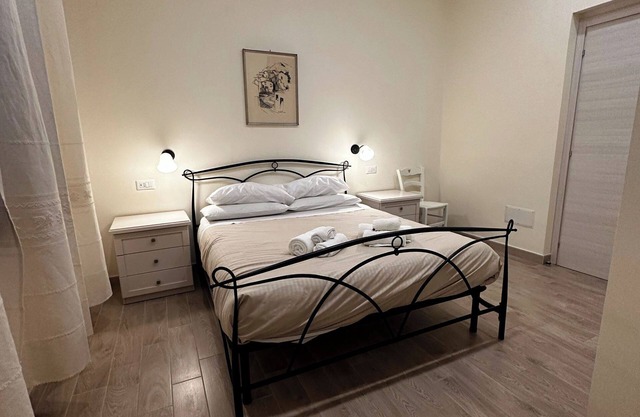 Doppelzimmer mit eigenem Bad in Terralba (Oristano) - Mirto