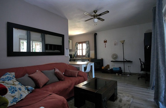Cubo Summer Rooms-Close to Caminito del Rey! in a Beautiful, Rustic Finca