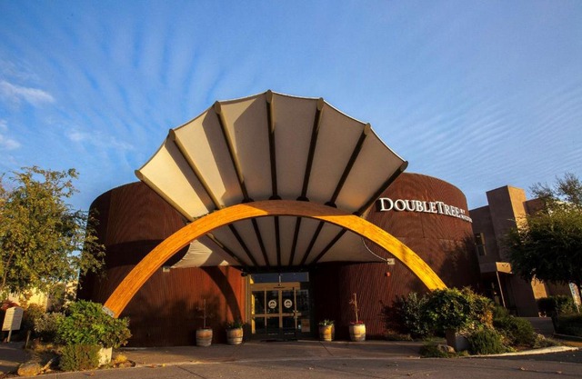 DoubleTree by Hilton Napa Valley - American Canyon