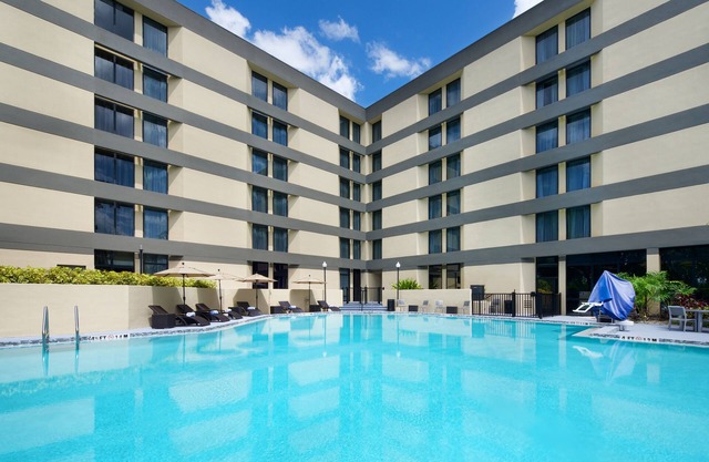 DoubleTree by Hilton Hotel Orlando East - UCF Area