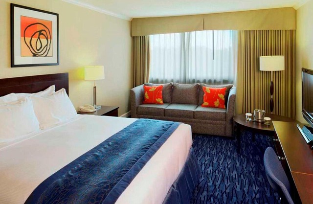 DoubleTree by Hilton Norwalk