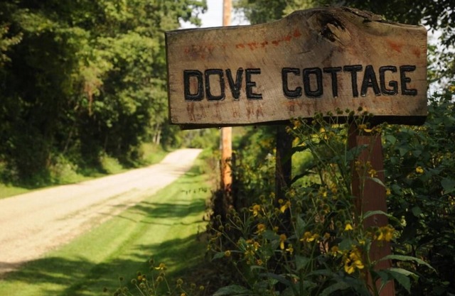 Dove Cottage at Secluded Cabins