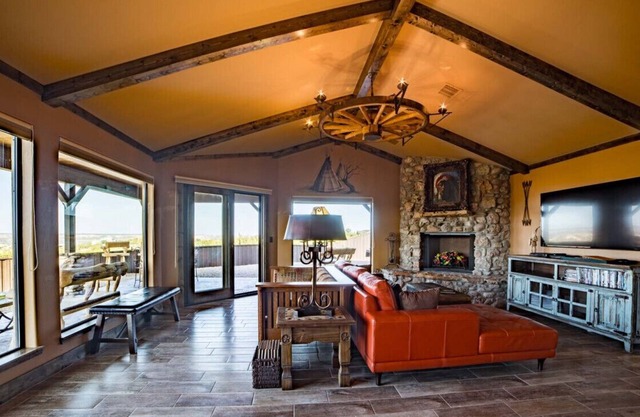 Doves Rest Cabins - Comanche, am Westrand